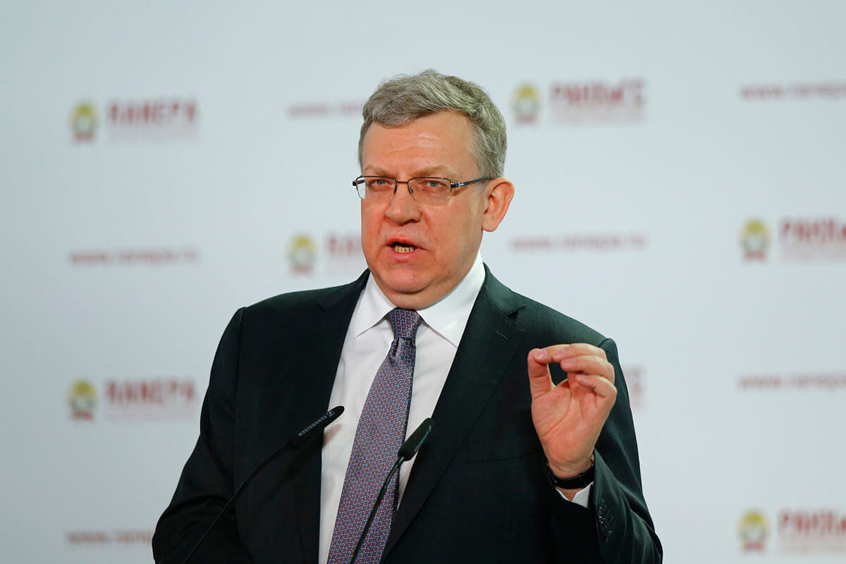 Kudrin, Rusya’daki öğretmenlerin neden Batı’dan daha az aldıklarını açıkladı