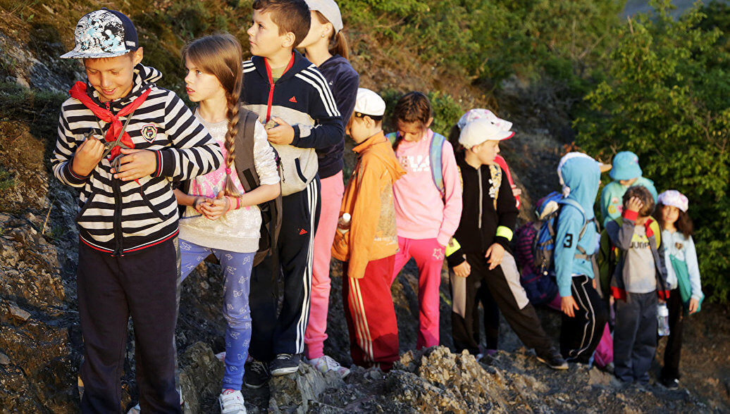 Moskovalı çocuklar için yaz kampları ertelenebilir