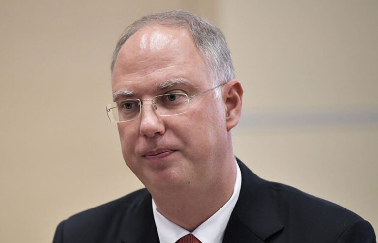 Dmitriev: Rusya, COVID-19 aşısını ilk onaylayan ülke olacak