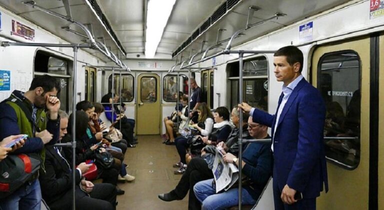 Moskova metrosundaki seyahat sayısı geçen haftaya göre 90 bin arttı