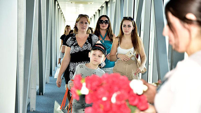 Rus turistler Türkiye’deki fiyatlardan şikayetçi