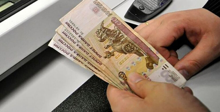 Rusya’da 15 bin rublenin altında geliri olanların payında artış