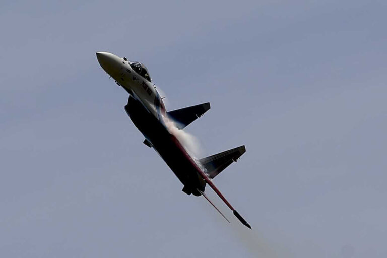 Rus Şovalyeleri, SU 35 ile nefes kesti