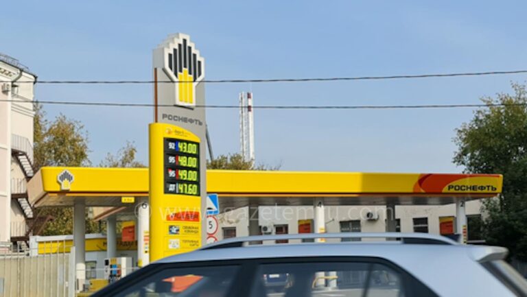 Enerji Bakanlığı, benzin fiyatlarındaki artışı enflasyon sınırları içinde tutmayı planlıyor