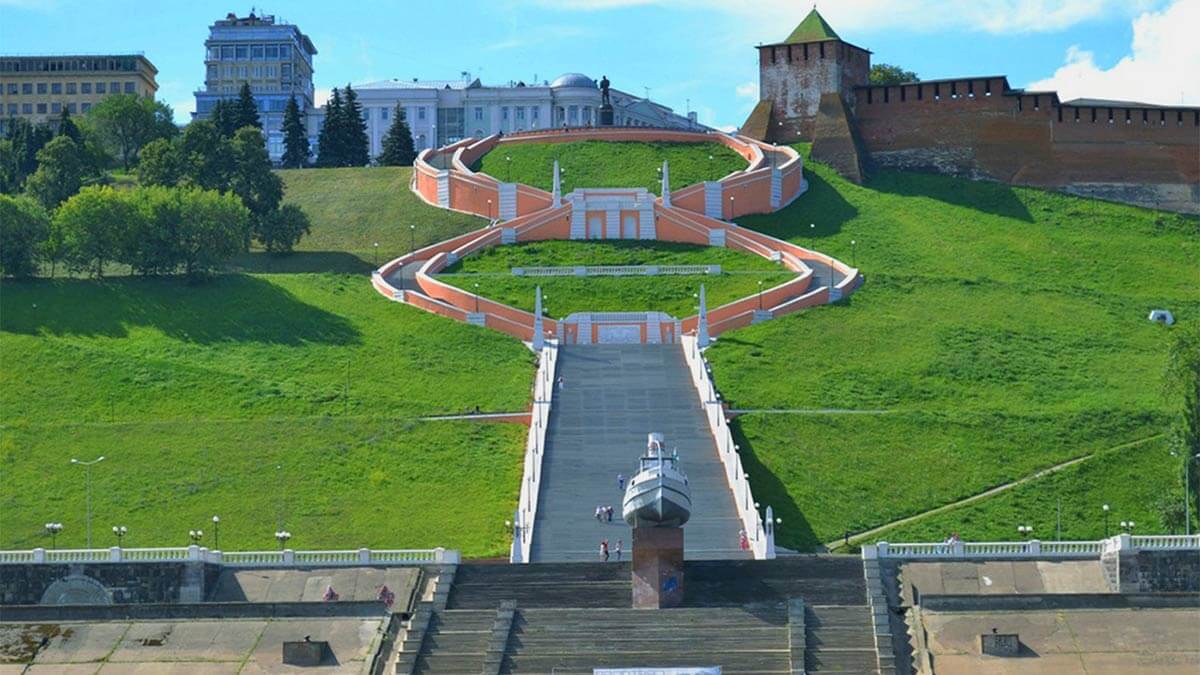 лестница чкалова в нижнем новгороде фото