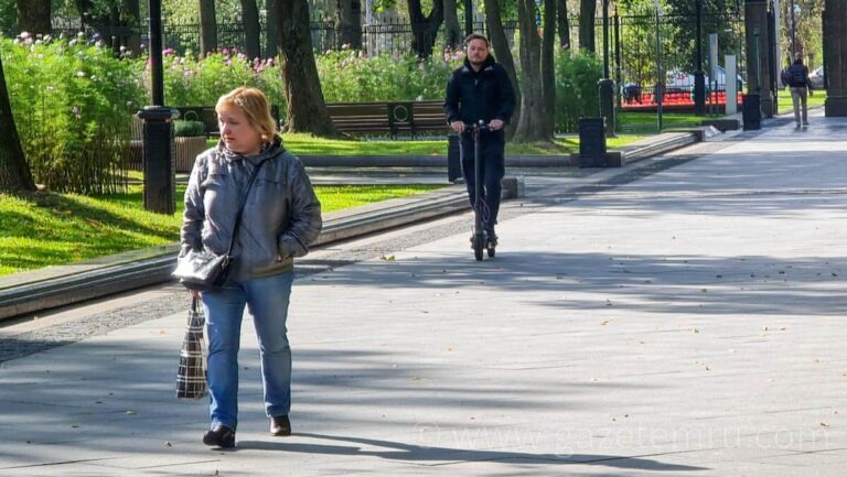 Alkollüyken, elektrikli scooter kullanmak yasaklanacak