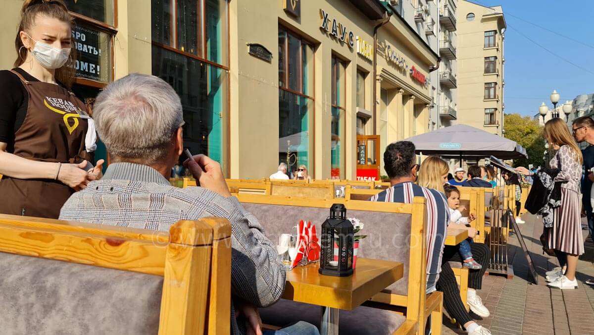 St. Petersburg’da restoranlara mesai kısıtlaması