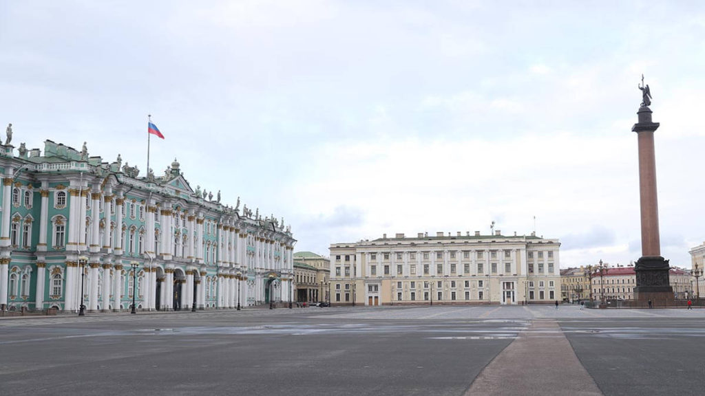 St. Petersburg nerede ? St. Petersburg gezilecek yerler ?