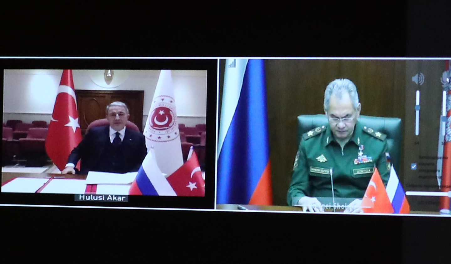 министр обороны турции хулуси акар