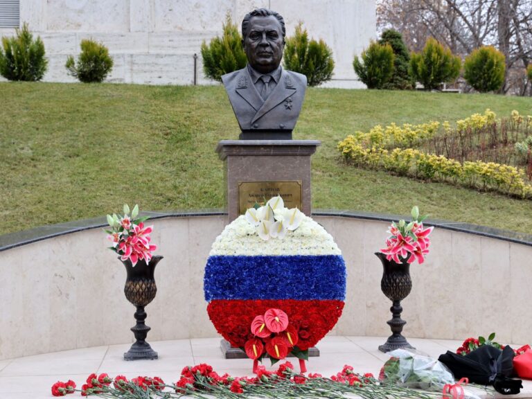 Andrey Karlov Ankara’da anıldı
