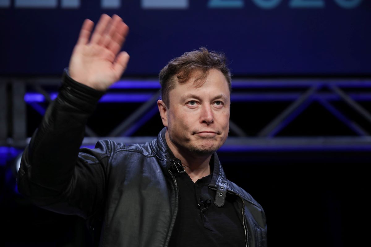 Musk: Trump’ın planıyla Ukrayna’daki kan dökülmesi sona erecek