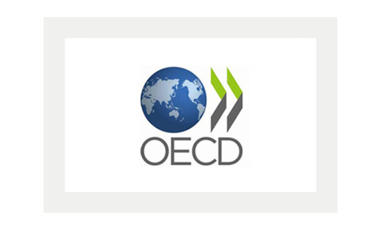 OECD, Rusya tahminini düşürdü