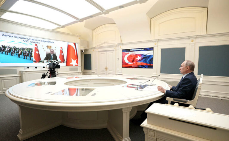 Putin: Rusya Türkiye’ye her zaman dost eli uzatmaya hazır