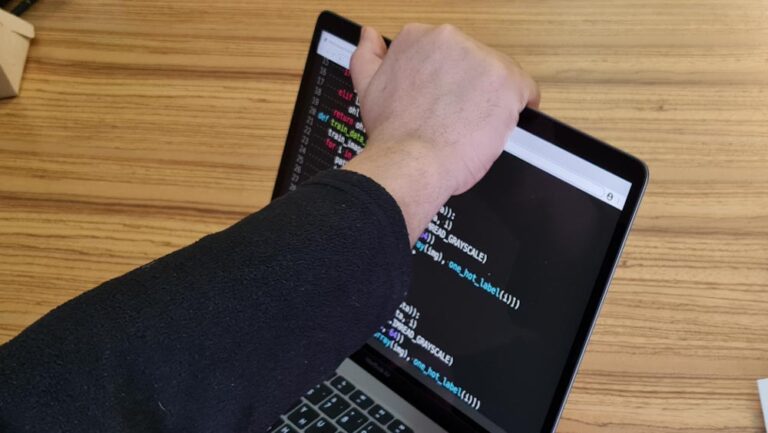 Her iki Rus’tan biri “deepfake”in ne olduğunu bilmiyor