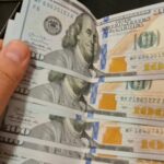 Rusya Merkez Bankası, dolar kurunu üç yıl sonra ilk kez 75 rublenin altına indirdi