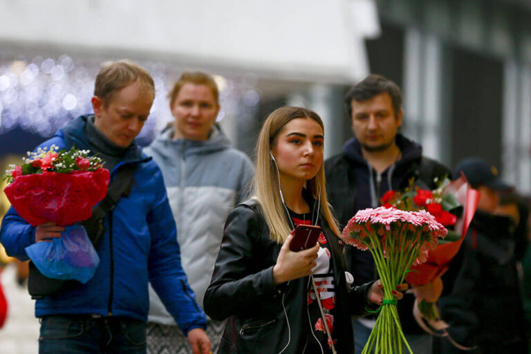 Moskovalıların 8 Mart Kadınlar Günü hediyelerine ne kadar harcayacağı belirlendi