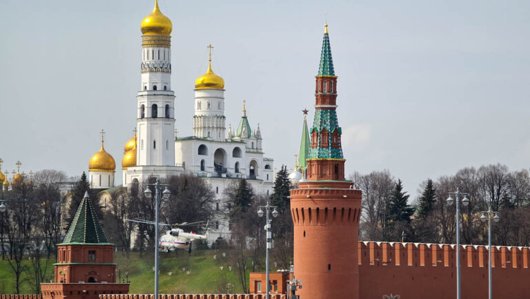 Kremlin’den Açıklama: Şoygu içeriden bildiği alanda çalışmaya devam edecek