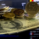 Uzmanlar: Ruble aralıkta 70 seviyesini test edebilir