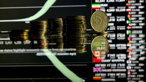 Moskova Borsası Endeksi üç yılda ilk kez 2300 puanın altına indi