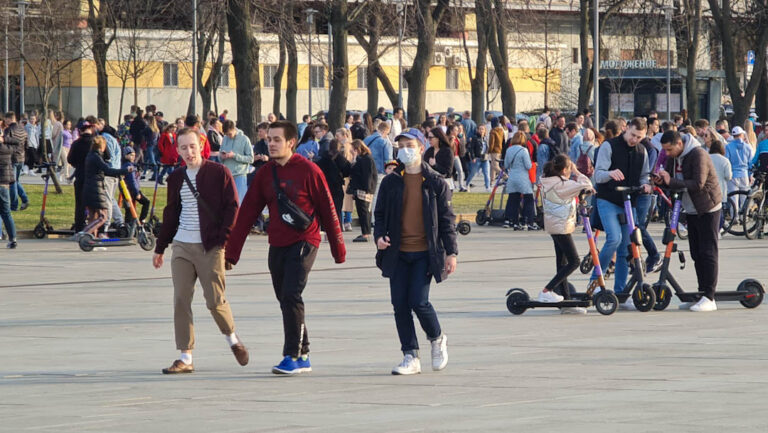 Rusya’da üniversite mezunlarının üçte birinden fazlası uzmanlık alanında çalışmıyor