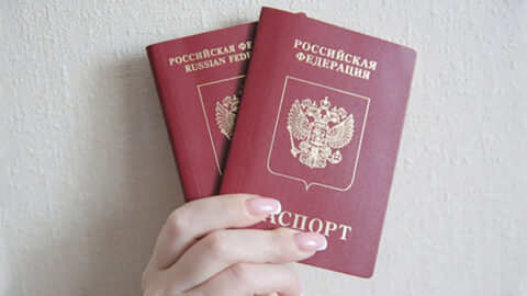 Ruslar aynı anda iki yurt dışı pasaportu alabilir mi? MVD’den resmi açıklama