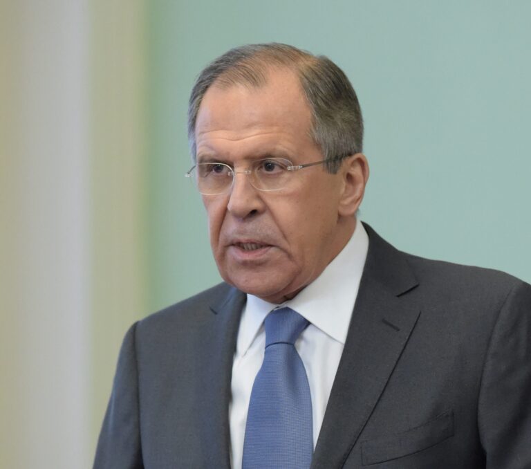 Lavrov: ABD’nin Yeni START konusunda davranışını değiştirmesi gerekiyor