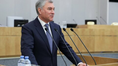 Duma Başkanı duyurdu: Oturumdan vatandaşlığa kadar yabancılar için harçlar artıyor