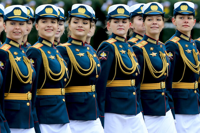 Rusya Zaferi’ni böyle kutladı | Fotoğraf galerisi