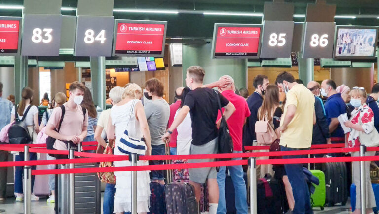 Yalnız seyahat eden Rusların yılbaşı tercihi: İstanbul ilk sırada