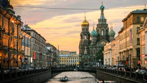 St. Petersburg sakinlerine saldırıların ardından özel araç kullanımını azaltma çağrısı