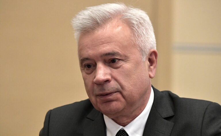 Petrol piyasaları krizden 2022 baharında toparlanacak
