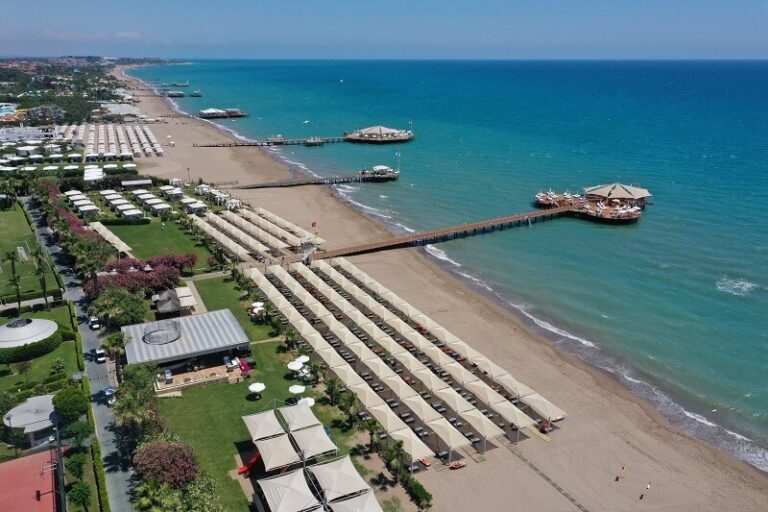 Rus tur operatörleri Türkiye’ye alkolsüz “herşey dahil” tur satışlarına başladı