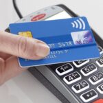 Ruslar kredi kartlarında rekor düzeyde faiz ödüyor