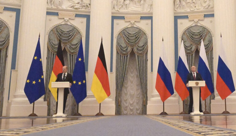 Rusya Devlet Başkanı Putin ve Almanya Başbakanı Scholz, 2 yıl sonra telefonda görüştü