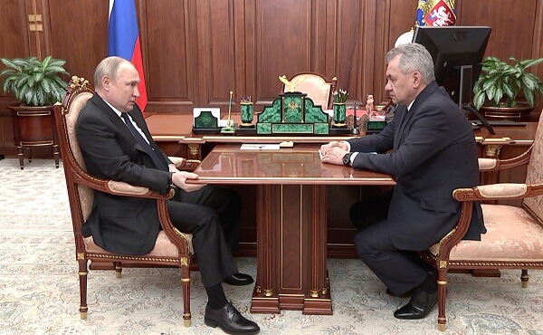 Putin, uzaya nükleer silah konuşlandırılmasına karşı olduklarını söyledi