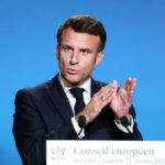 Macron, Ukrayna konusunda Putin ile görüşmenin yeniden gerekli hale geleceğini belirtti