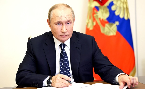 Putin, göç politikasında Rusların çıkarlarından hareket etmeye çağırdı