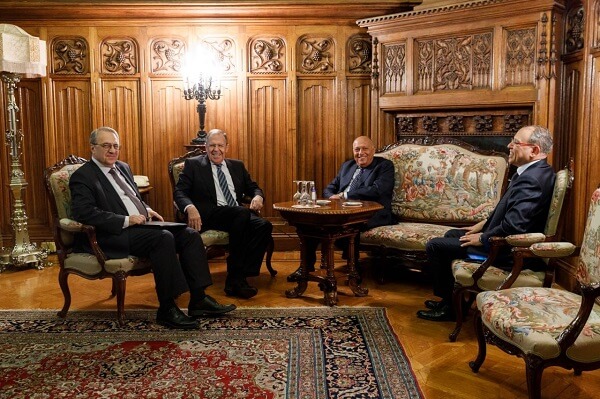 Lavrov, İran’ı Türkiye ve Suriye ile temaslara bağlama kararını açıkladı