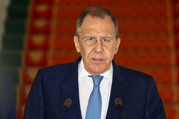 Lavrov, Alman Savunma Bakanı’nın tarih okumasını tavsiye etti
