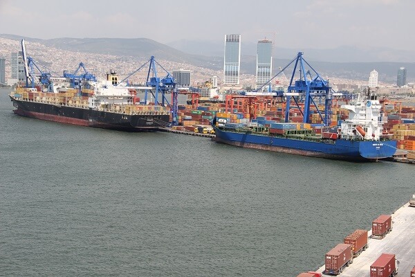 AB, Rusya’ya yeniden ihracat yapan ülkelere yaptırım uygulayabilir