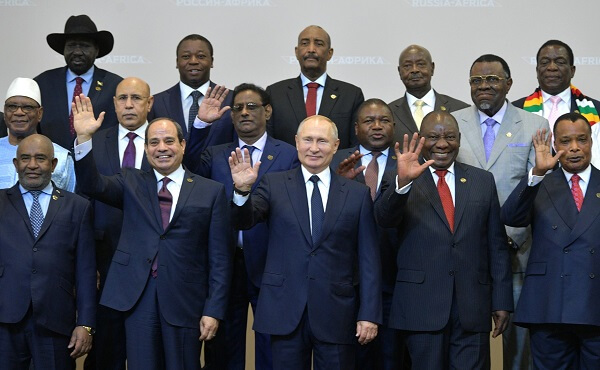 Kremlin, Putin ile Afrikalı liderler arasında imzalanan ortak bildiriyi yayınladı