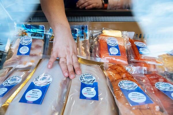 Rusların gönlünde siyah, sofrada kırmızı havyar var