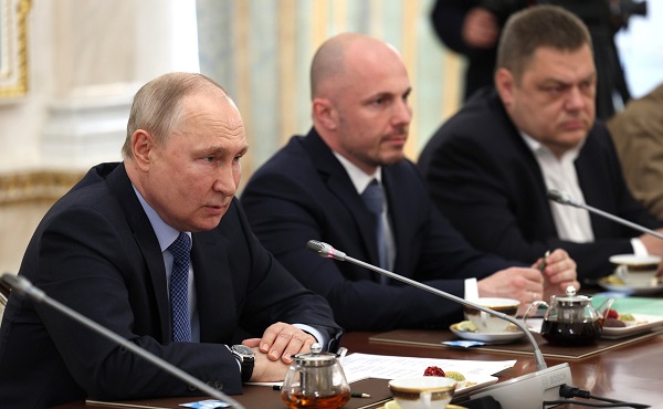 Putin: Sıkıyönetim veya seferberlik ilanına ihtiyacımız yok