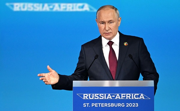 Putin: “Rusya, Afrika ülkelerine ücretsiz tahıl göndermeye hazır”