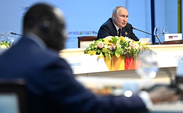 Putin, Ukrayna’nın NATO’ya çekilmesinin Rusya için temel tehdit oluşturduğunu yineledi