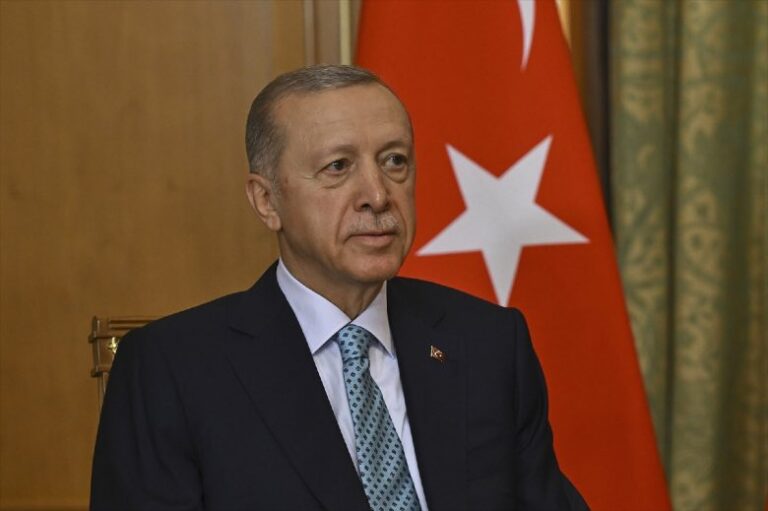 Cumhurbaşkanı Erdoğan: Rusya’nın da bulunacağı bir barış zirvesine ev sahipliği yapmaya hazırız