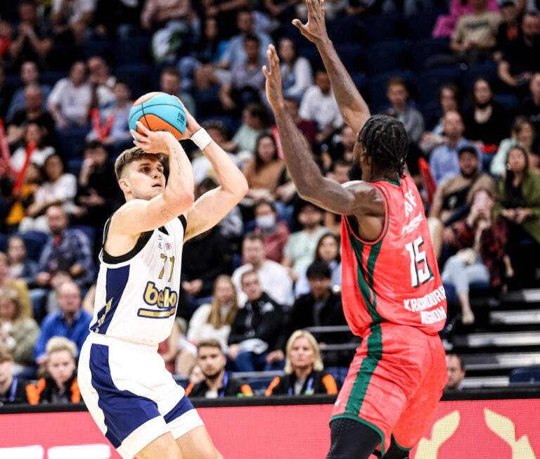 Moskova’da Beşiktaş galip, Fenerbahçe mağlup