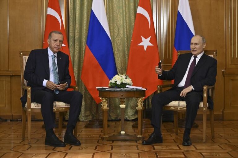 Putin, Cumhurbaşkanı Erdoğan’ı anlatan belgeseli kendisine takdim etti