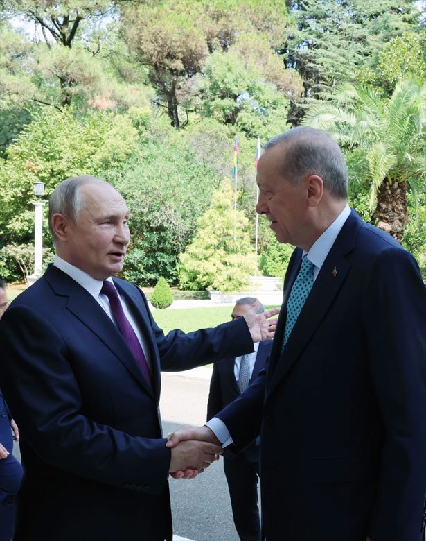 Putin-Erdoğan_Soçi-04092023