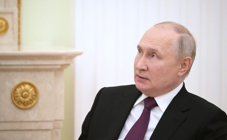 Putin: “Rusya ile savaşmak istiyorlarsa bu bambaşka bir savaş olur”